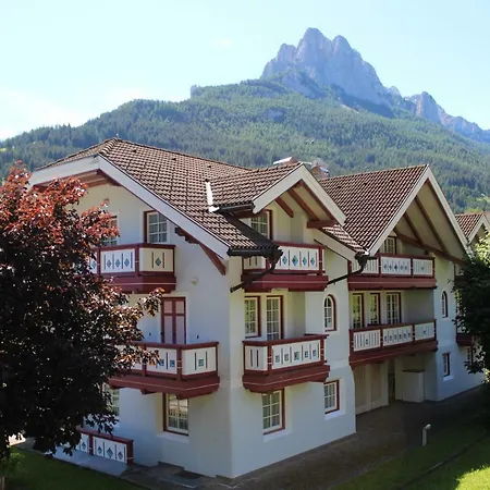 Casa Azzurra * Pozza di Fassa